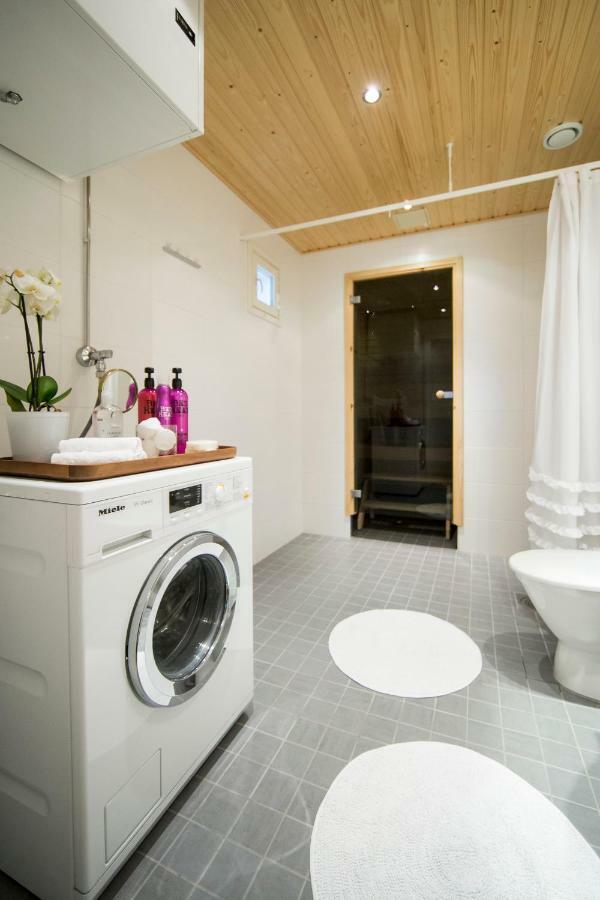Arctic Railway City Suite Rovaniemi Buitenkant foto